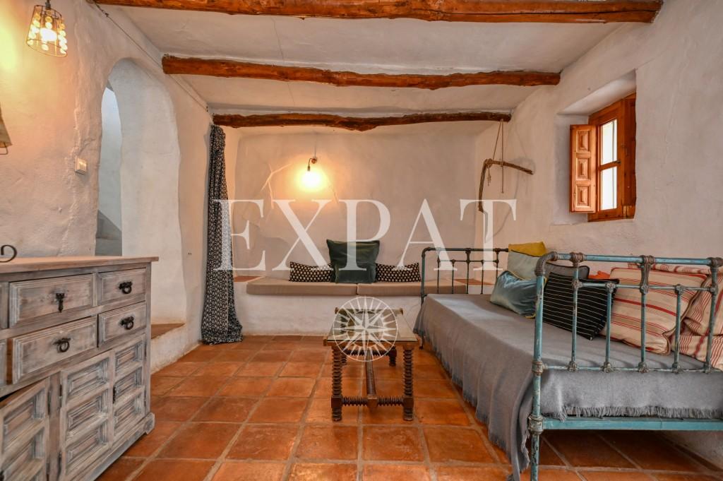 House for Sale in Viñuela