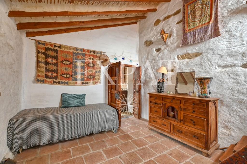 House for Sale in Viñuela