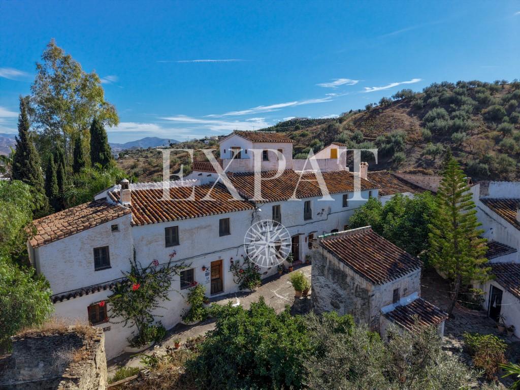 House for Sale in Viñuela