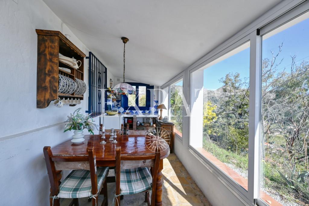 Casa en Venta en Cómpeta