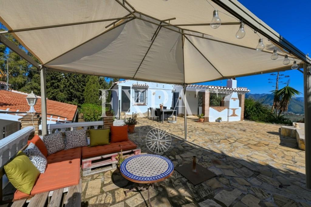 Casa en Venta en Cómpeta