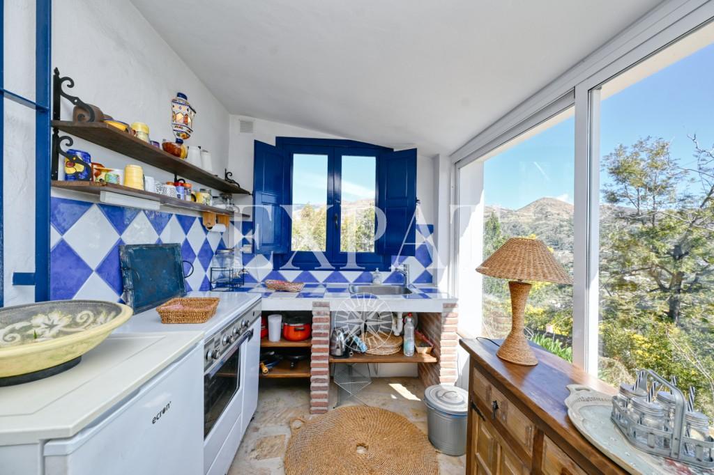 Casa en Venta en Cómpeta