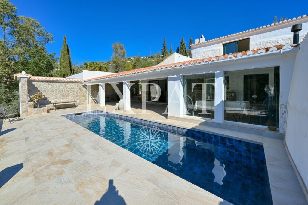 Casa en Venta en Cómpeta