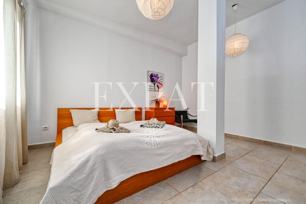 Villa for Sale in Arenas