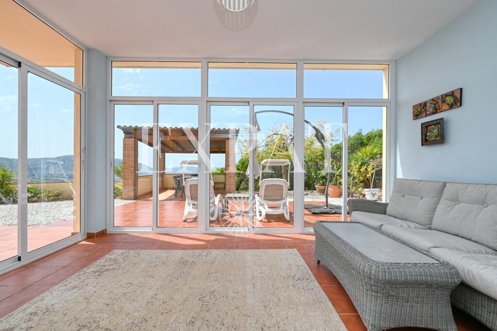 Casa en Venta en Alcaucín