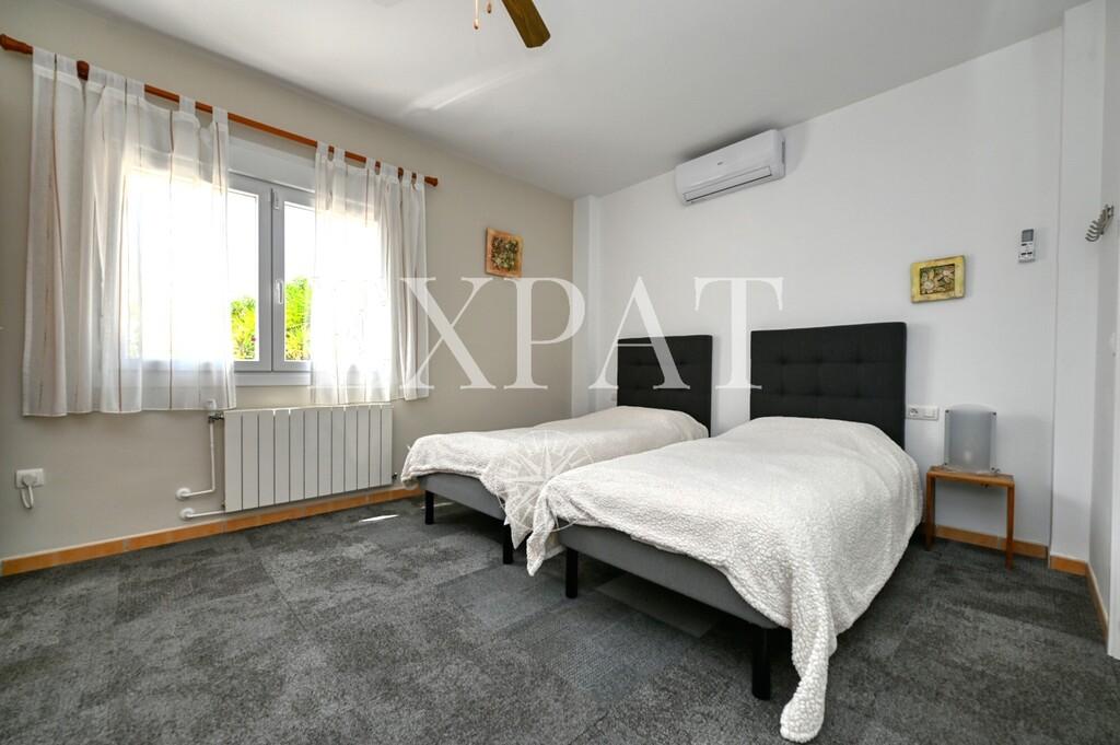 Casa en Venta en Alcaucín