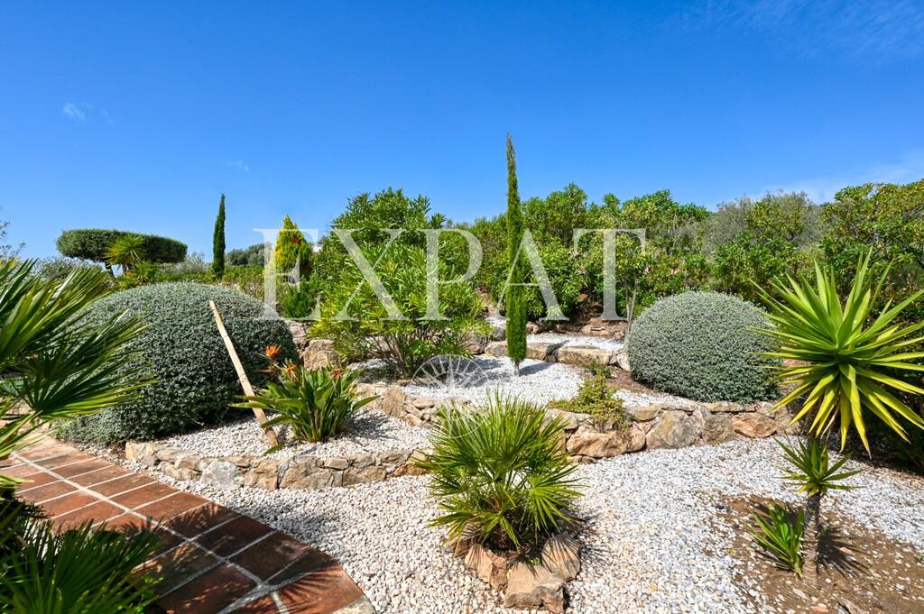 Casa en Venta en Alcaucín