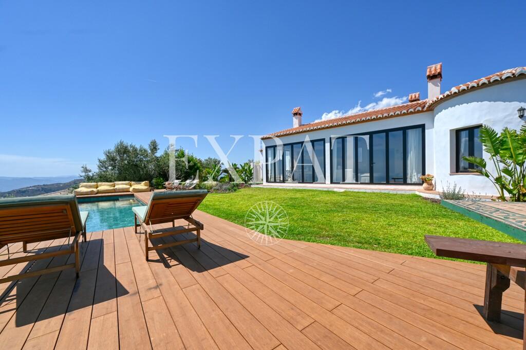 House for Sale in Algarrobo