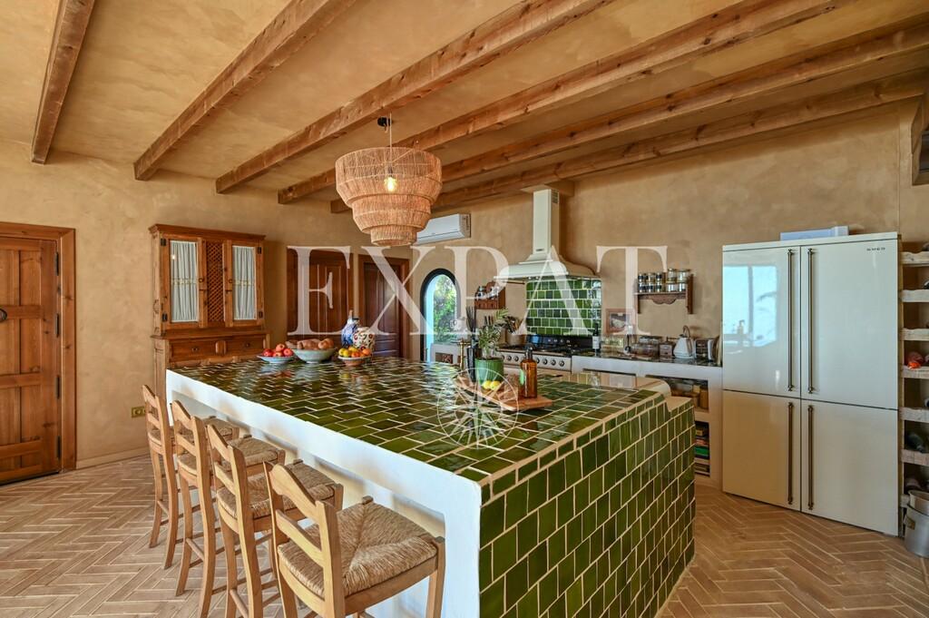House for Sale in Algarrobo
