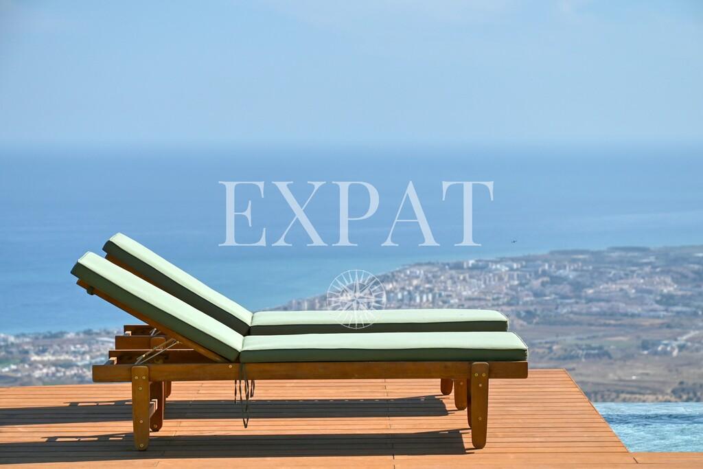 House for Sale in Algarrobo