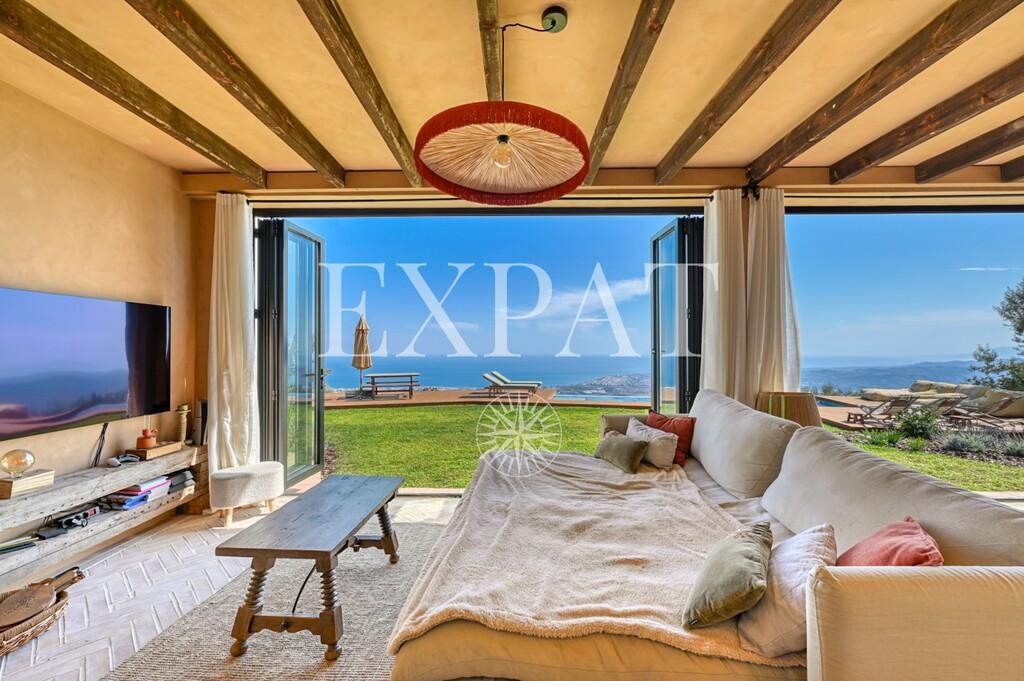 House for Sale in Algarrobo