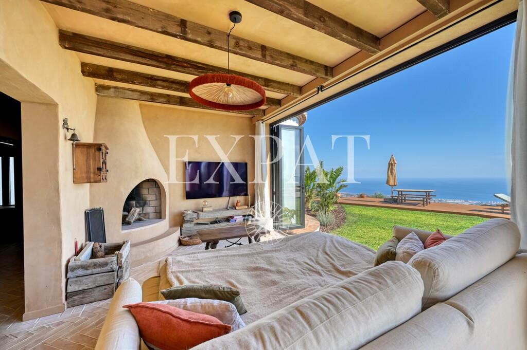 House for Sale in Algarrobo