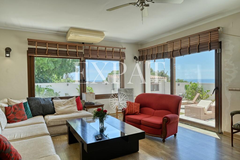 Villa for Sale in Benalmádena
