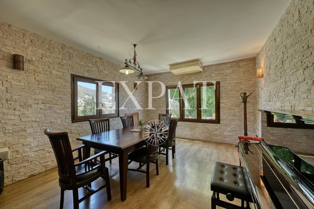 Villa for Sale in Benalmádena