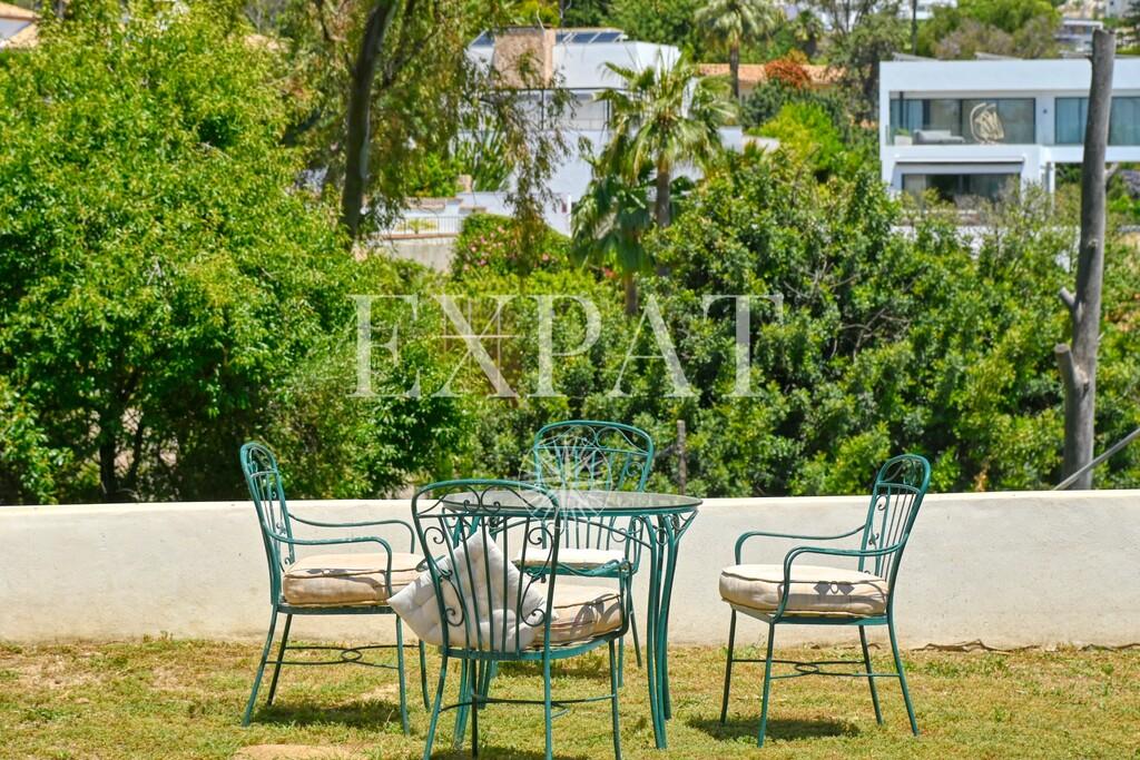 Villa for Sale in Benalmádena