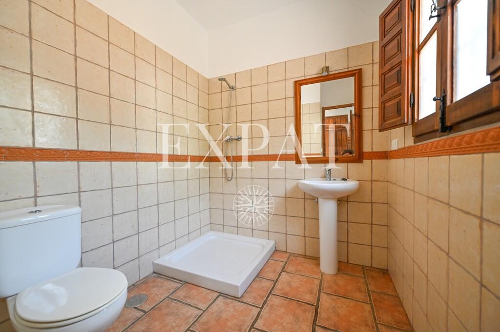 House for Sale in Periana