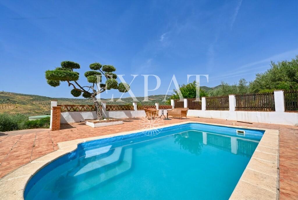 House for Sale in Periana