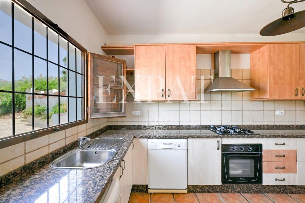 House for Sale in Periana