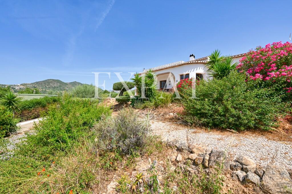 House for Sale in Periana
