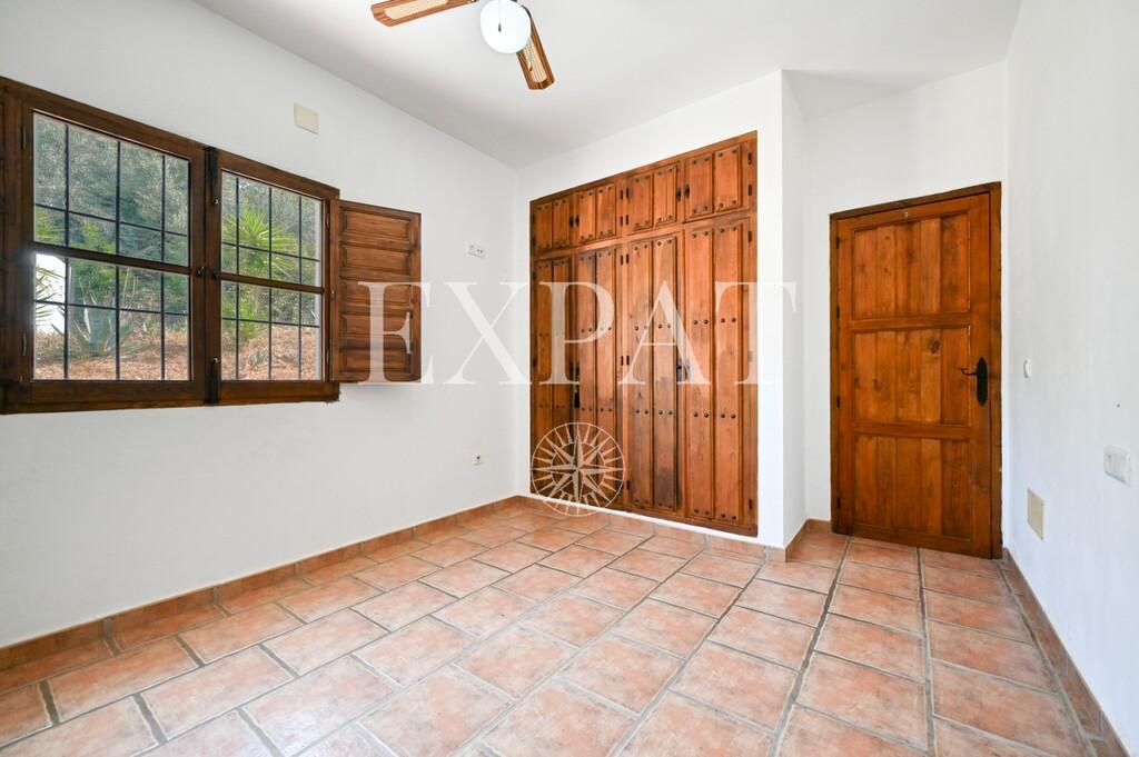 House for Sale in Periana