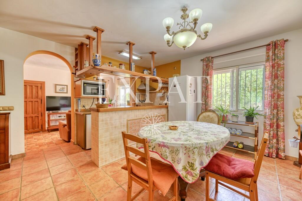House for Sale in Sayalonga