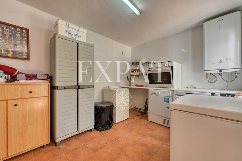 House for Sale in Sayalonga