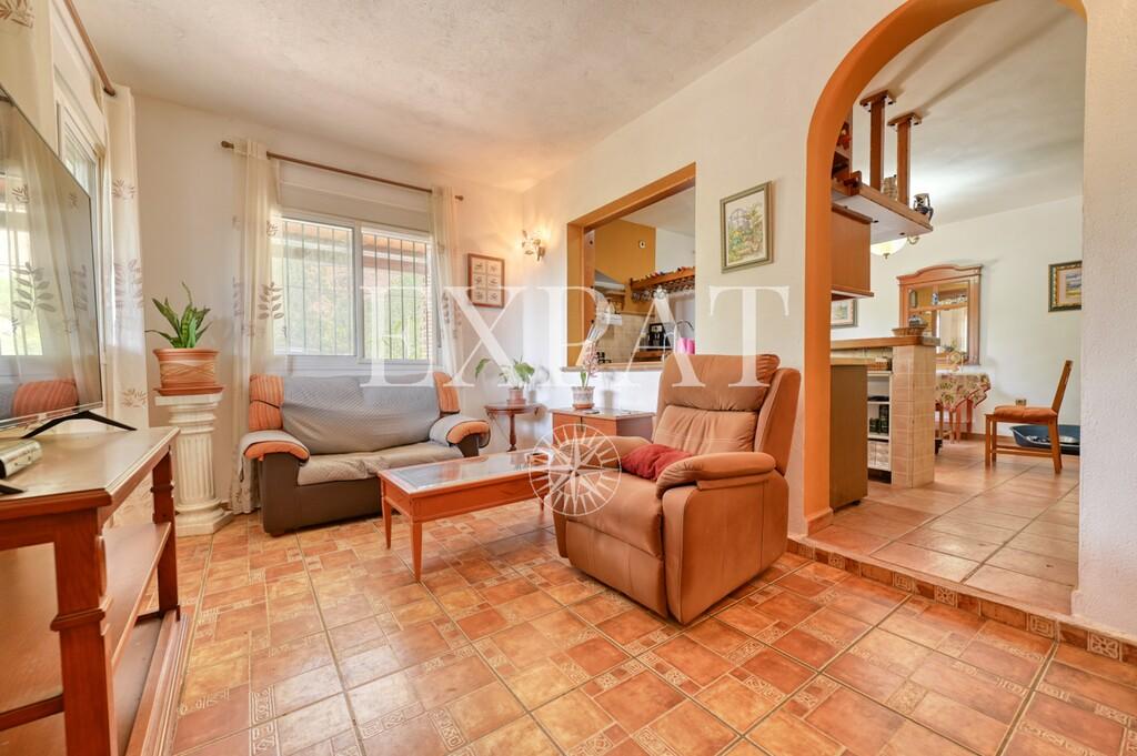 House for Sale in Sayalonga