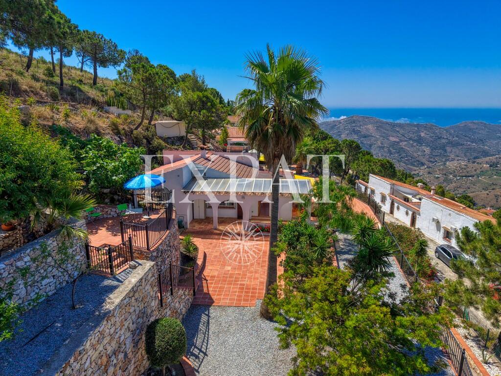 House for Sale in Cómpeta