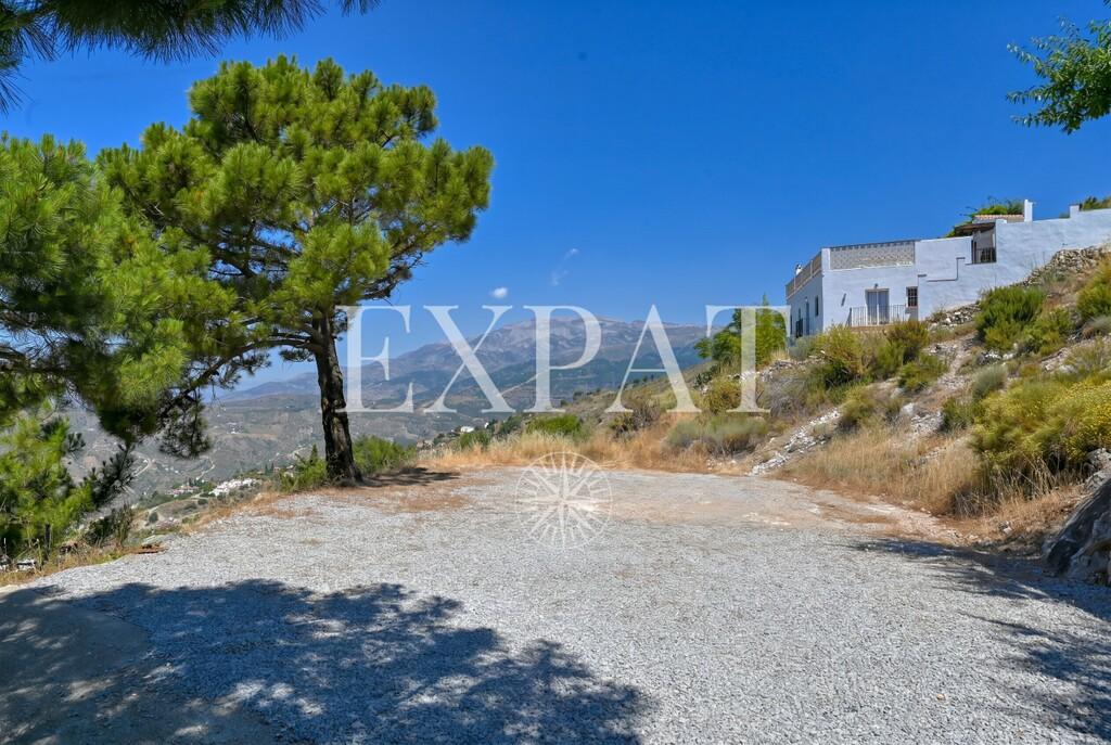House for Sale in Cómpeta