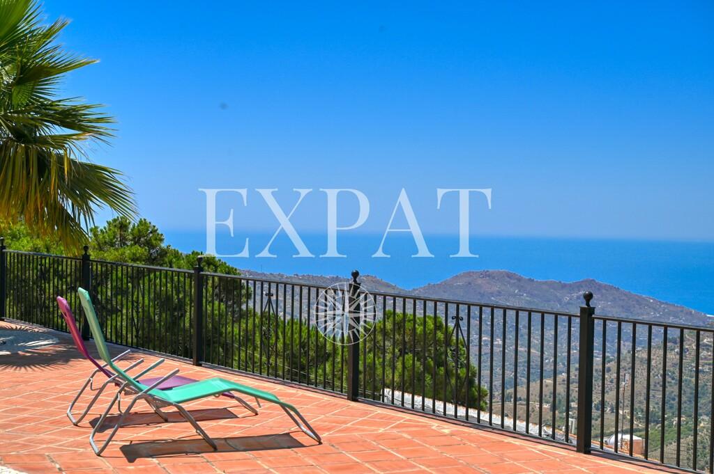 House for Sale in Cómpeta