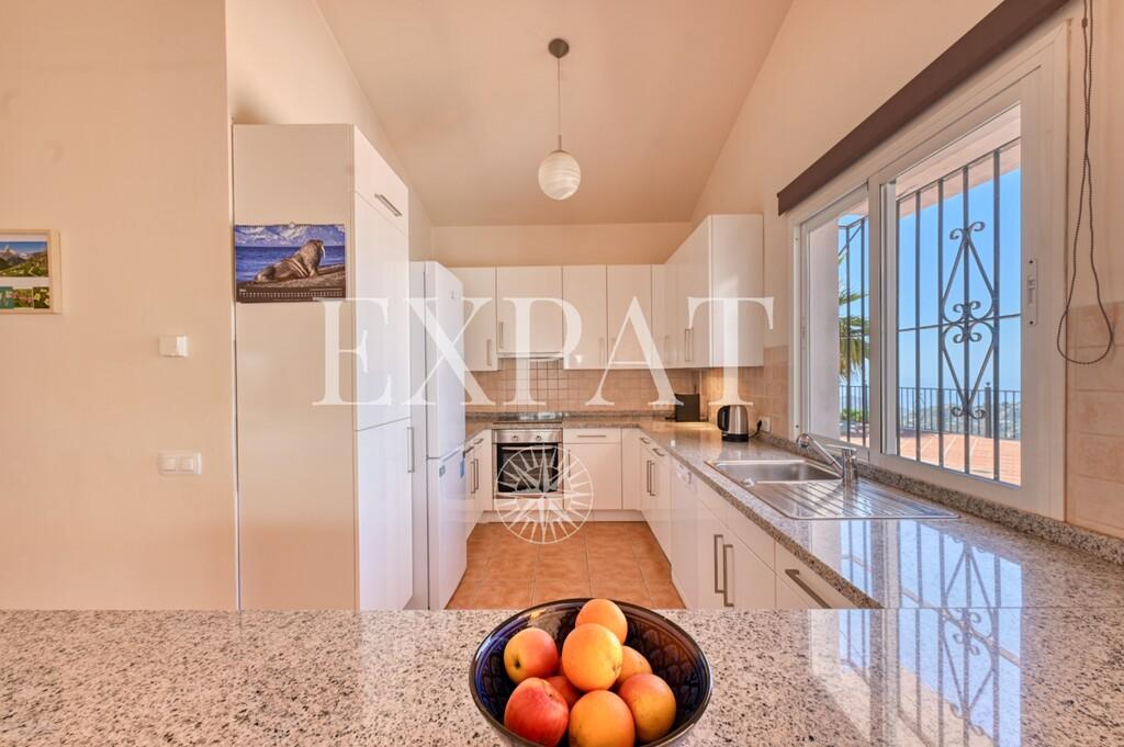 House for Sale in Cómpeta