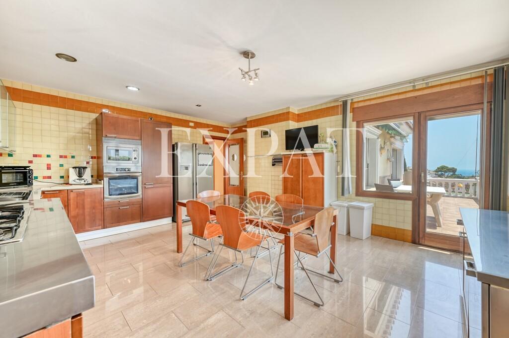 Villa for Sale in Málaga
