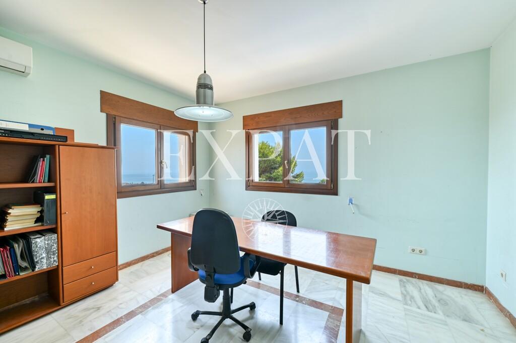 Villa for Sale in Málaga