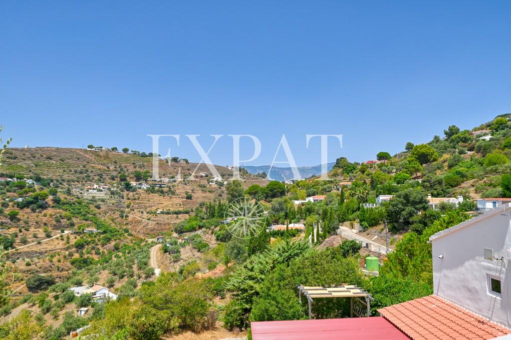 House for Sale in Cómpeta
