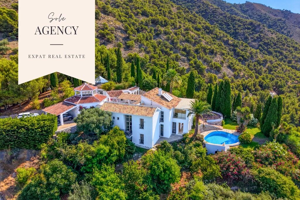 Casa en Venta en Frigiliana