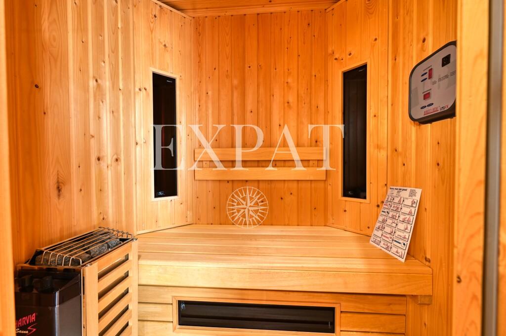 House for Sale in Arenas