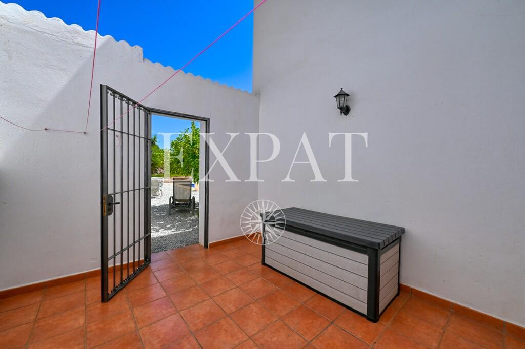 House for Sale in Sayalonga