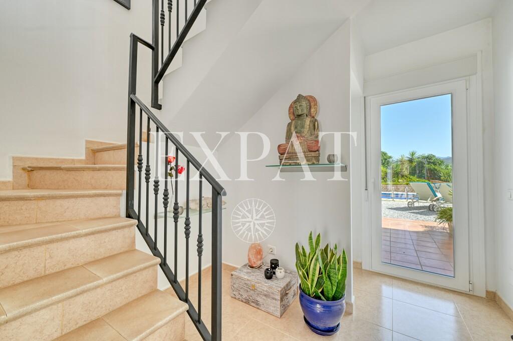 House for Sale in Sayalonga