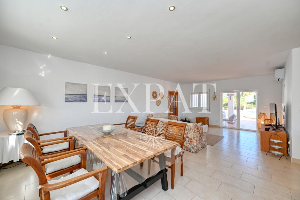 House for Sale in Viñuela