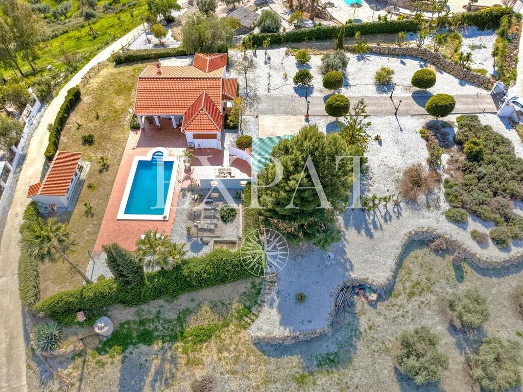 House for Sale in Viñuela