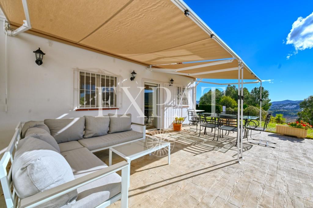 House for Sale in Viñuela