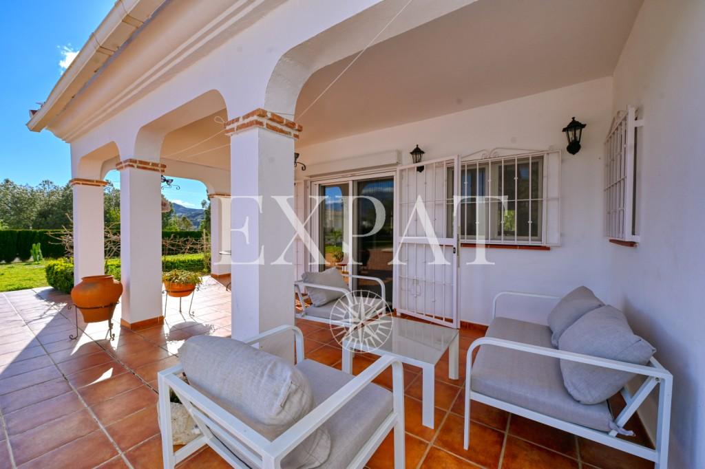 House for Sale in Viñuela