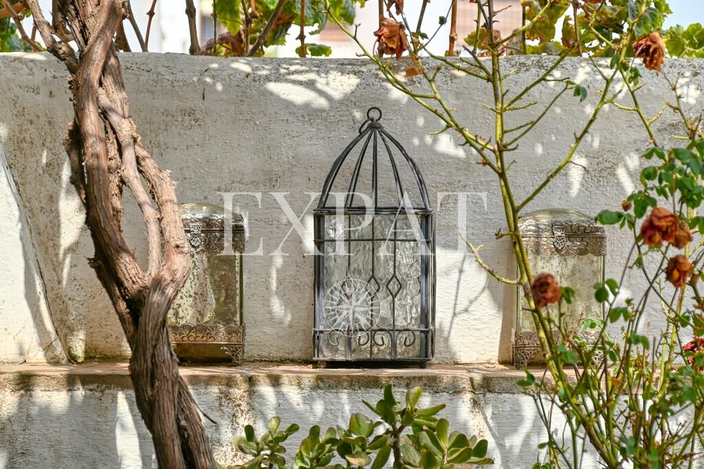 House for Sale in Almáchar