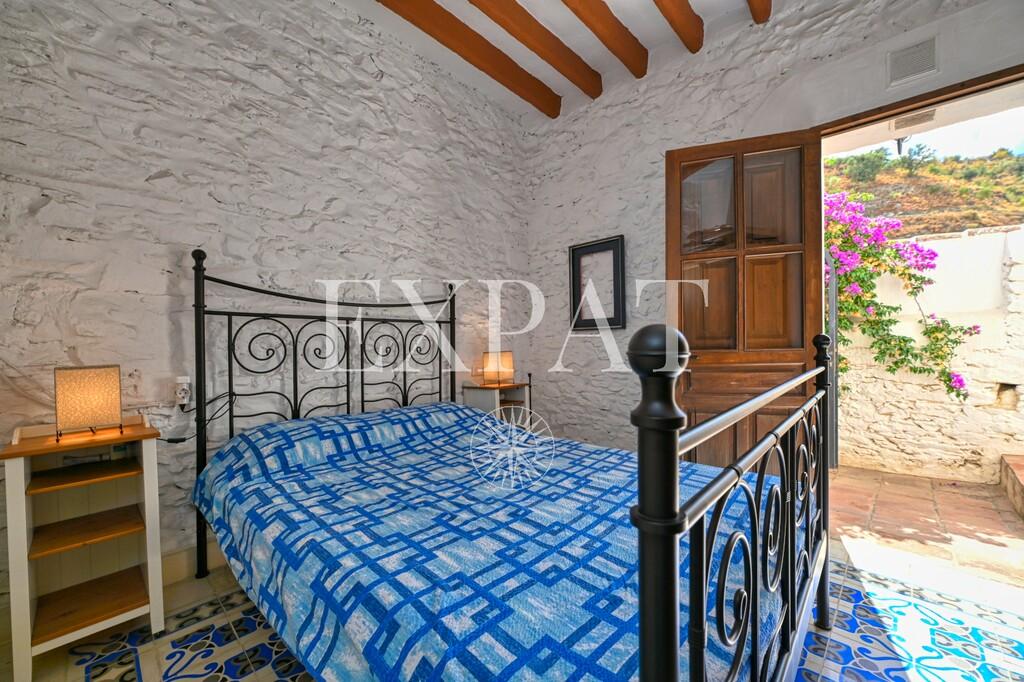 House for Sale in Almáchar