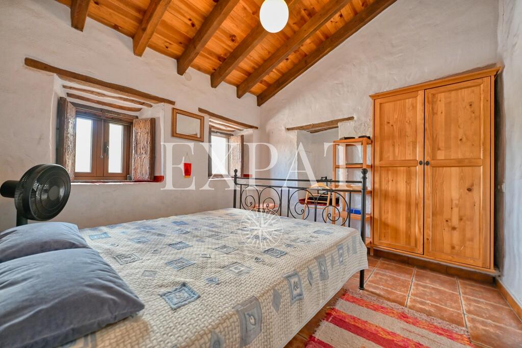 House for Sale in Almáchar