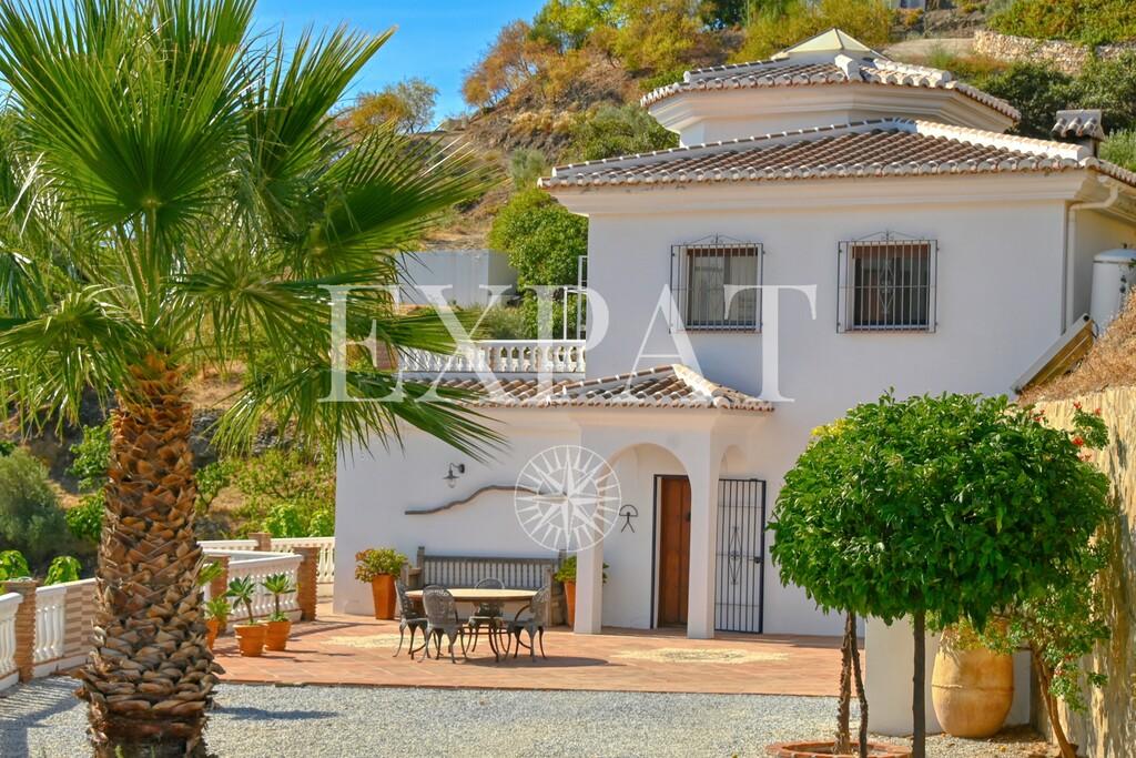Casa en Venta en Cómpeta