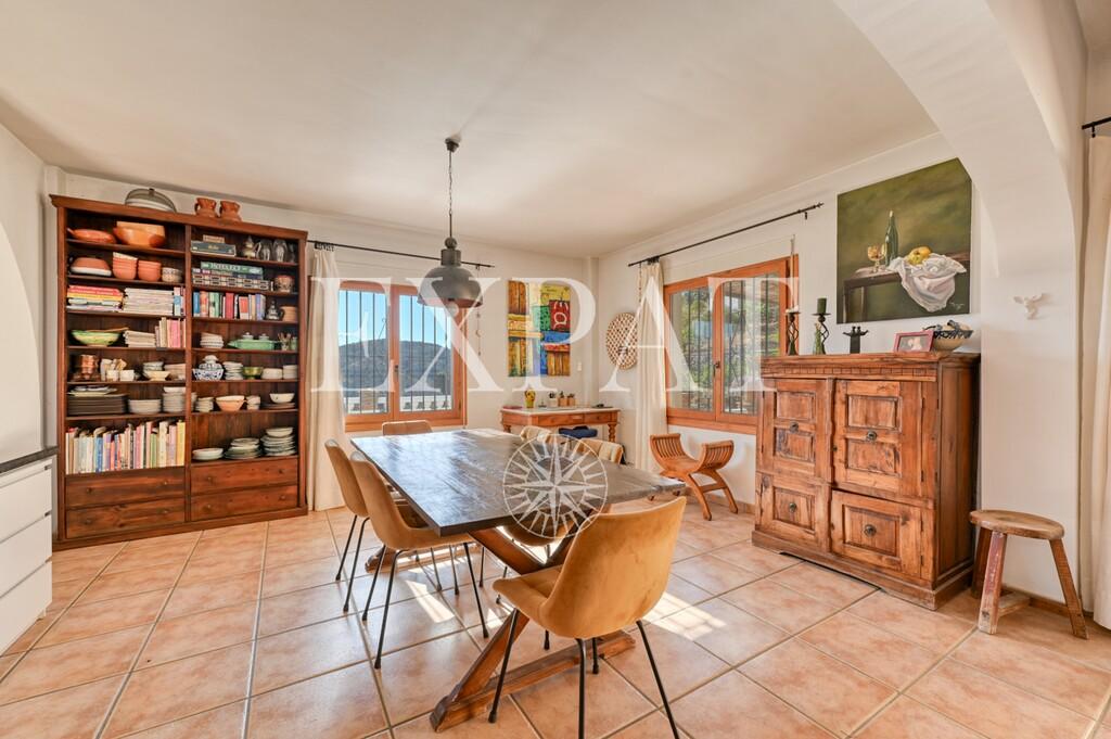 Casa en Venta en Cómpeta