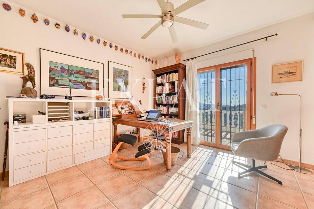 Casa en Venta en Cómpeta