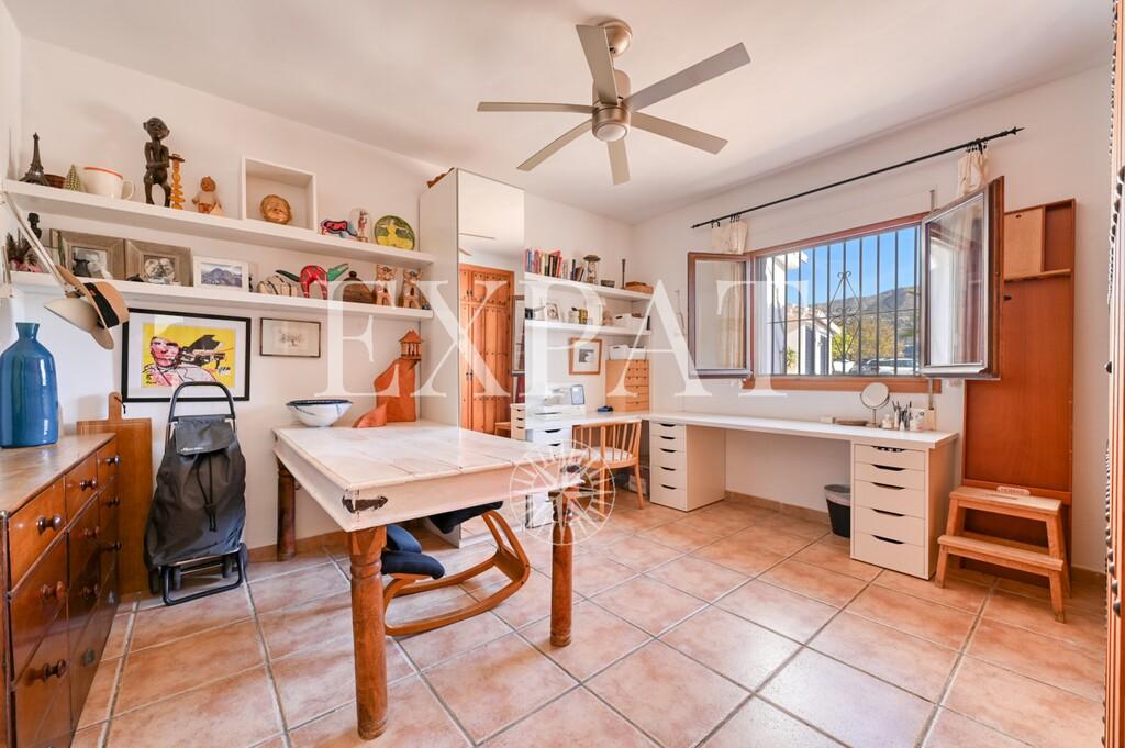 Casa en Venta en Cómpeta