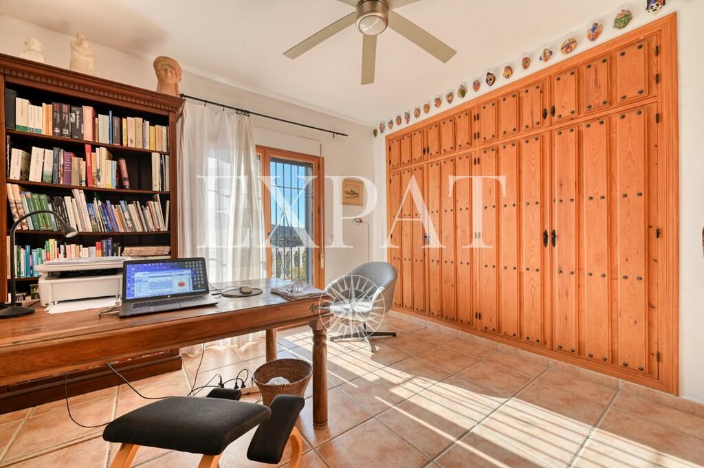 House for Sale in Cómpeta